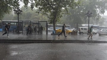 Ankara ve çevresindeki iller için kuvvetli yağış uyarısı