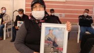 Anne Songül Altıntaş: HDP'den ve PKK'dan oğlumu istiyorum. Oğlumu almadan gitmiyorum