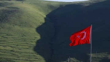 Ardahan'daki Karadağlar’ın eteğinde ortaya çıkan "Atatürk silüeti" ilgi çekiyor
