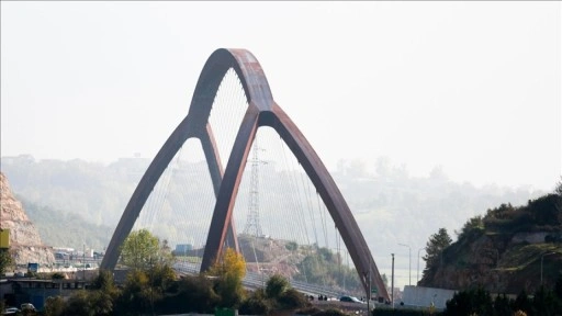 Arnavutluk ile Kosova’yı bağlayan "Büyük Kukes Köprüsü" trafiğe açıldı