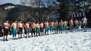 Artvin'de 23. Uluslararası Kar Üstü Karakucak Güreşleri yapıldı