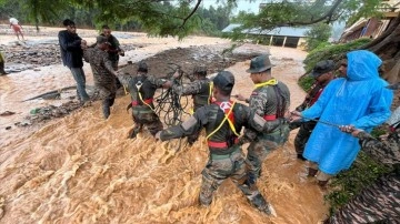 Asya'da son bir haftada şiddetli yağışlar 350'den fazla can aldı