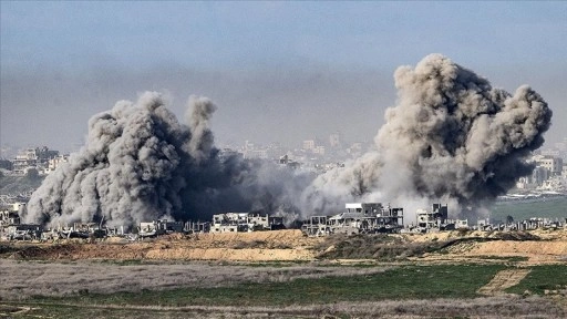 Ateşkesle ilgili belirsizlik sürerken İsrail, Gazze'de saldırılarına devam ediyor: 9 ölü, 25 yaralı