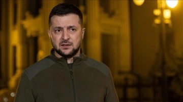 Avustralya Parlamentosuna konuşan Vladimir Zelenskiy zırhlı araç istedi