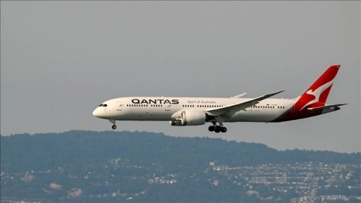 Avustralya'da iptal edilen uçuşların biletlerini satan Qantas'a 100 milyon dolar para ceza