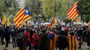 Ayrılıkçı Katalanlardan Brüksel'de protesto