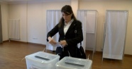 Azerbaycan Başkonsolosluğunda referandum heyecanı