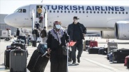 Azerbaycan'daki 185 Türk vatandaşı THY uçağıyla Ankara'ya getirildi