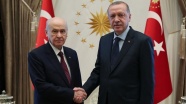 Bahçeli'den Erdoğan'a tebrik telefonu