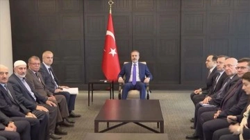 Bakan Fidan, Moskova'da Ahıska Türklerinin temsilcilerini kabul etti