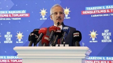 Bakan Uraloğlu: Ay yıldızlı bayrağımız dünyanın dört bir köşesindeki mazlumların bayrağıdır