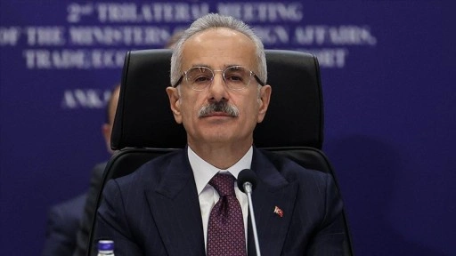 Bakan Uraloğlu: Bölge ülkeleriyle multi model taşımacılık noktasında işbirlikleri artırılmalı