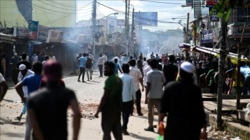 Bangladeş'te "kamuda kontenjan" kararı protestolarında ölü sayısı 39'a yükseldi