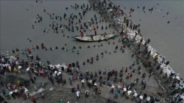 Bangladeş'te sellerde ölenlerin sayısı 59'a çıktı