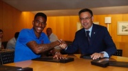 Barcelona, Junior Firpo'yu transfer etti