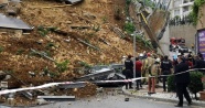 Başakşehir'de istinat duvarı çöktü: 1 kişi öldü