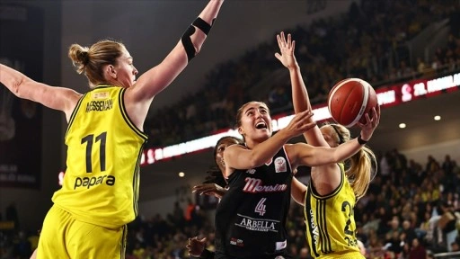 Basketbolda 29. Kadınlar Cumhurbaşkanlığı Kupası'nı Fenerbahçe Opet kazandı