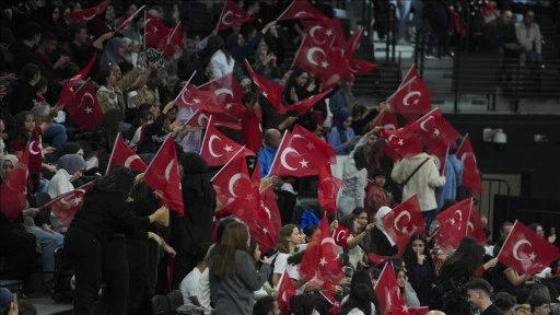 Basketbolda Türkiye-Macaristan maçının biletlerine yoğun ilgi