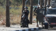 Batı Şeria&#039;da İsrail güçlerinin açtığı ateş sonucu 3 Filistinli yaralandı