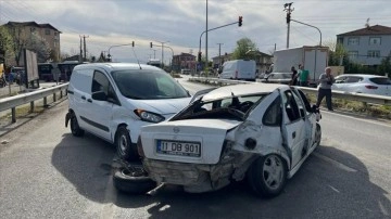 Bayram tatilinin ilk 4 gününde trafik kazalarında 26 kişi öldü, 3 bin 870 kişi yaralandı