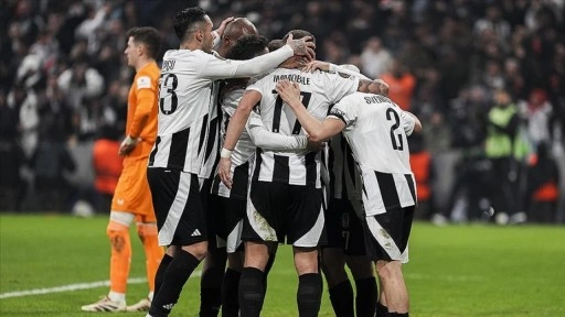 Beşiktaş, Athletic Bilbao'yu farklı yenerek play-off'lara kalma şansını yükseltti