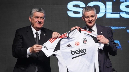 Beşiktaş'ta Serdal Adalı ve Ole Gunnar Solskjaer ile "siyah"tan "beyaz"a ge