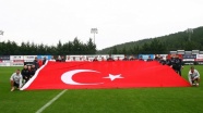 Beşiktaş'tan Türk bayraklı 'Cumhuriyet Bayramı' pozu
