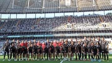 Beşiktaş yeni sezonu taraftarlarıyla birlikte açtı