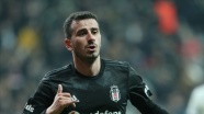 Beşiktaşlı futbolcu Oğuzhan Özyakup'un 2. "dalya" heyecanı