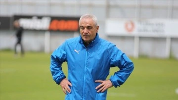 Beşiktaş'ta teknik direktörlük görevine Rıza Çalımbay getirildi