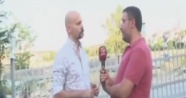 Beyaz TV muhabiri, Atalay Demirci&#39;nin yüzüne tükürdü