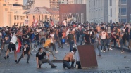 Beyrut&#039;taki patlamanın birinci yılında Meclise yürümek isteyen göstericilere müdahale edildi
