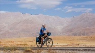 Bisikletiyle 7 yıldır Türkiye&#039;yi geziyor