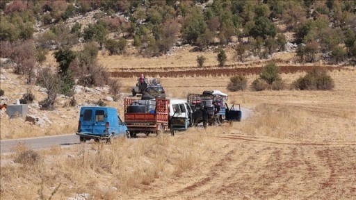 BM, İsrail'in saldırdığı Lübnan'dan yaklaşık 235 bin kişinin Suriye'ye geçtiğini açık