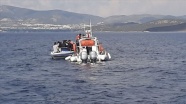 Bodrum'da düzensiz göçmenlerin bulunduğu bot battı