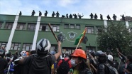Bolivya'da bazı polisler protestoculara katıldı