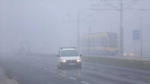 Bosna Hersek'te hava kirliliği nedeniyle görüş mesafesi azaldı