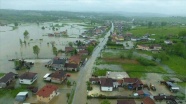 Bosna Hersek'teki sel hayatı olumsuz etkiledi