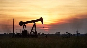 Brent petrolün varil fiyatı 108,47 dolar
