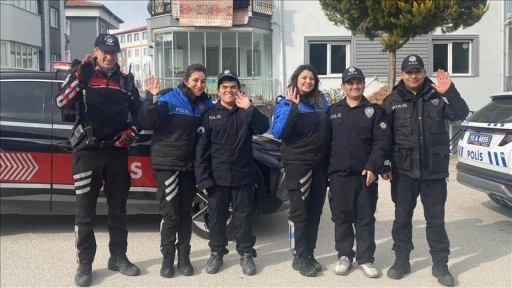 Burdur'da özel gereksinimli iki kardeşin polis olma hayali gerçek oldu