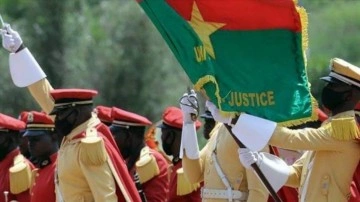 Burkina Faso Cumhurbaşkanı Kabore'nin konutunun etrafında silah sesleri duyuldu