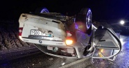 Bursa&#039;da otomobil takla attı: 5 yaralı