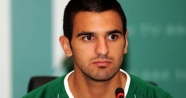 Bursaspor, Aziz Behich ile sözleşme uzattı