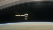 Cassini Satürn'e en yakın geçişini yaptı