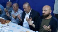 Çavuşoğlu şehit Piyade Er Karagöz'ün ailesini ziyaret etti