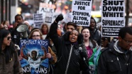 Chicago'da Trump ve polis şiddeti protesto edildi