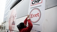 CHP otobüslerinden 'evet' mührü kaldırıldı