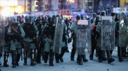 Çin'den Hong Kong hükümeti ve polisine destek