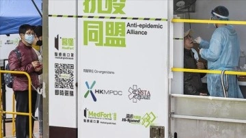 Çin'de 1350, Hong Kong'da 2 bin 492 Kovid-19 vakası tespit edildi