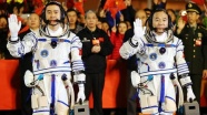 Çinli astronotlar uzay istasyonunda
